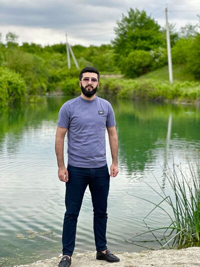  ,   Qasim, 32 ,   ,   