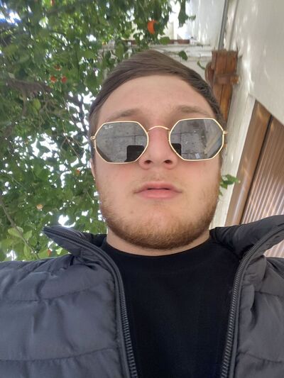  ,   Ioannis, 22 ,   ,   