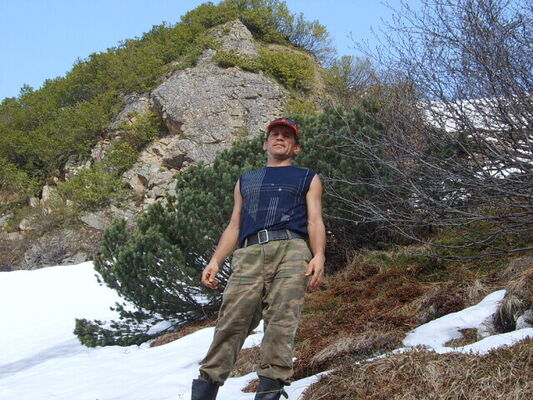  ,   Sergei, 52 ,   ,   , c , 