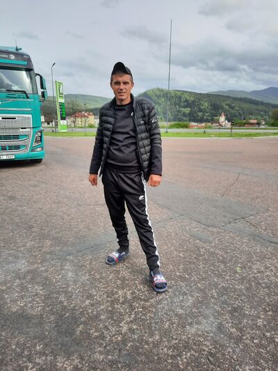  Velka Chuchle,   Mihal, 31 ,   ,   