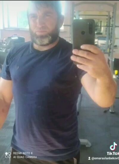  ,   Omar, 42 ,   ,   