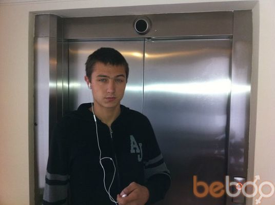  ,   Vadim, 34 ,   