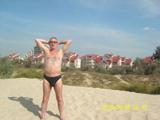  ,   Farit, 76 ,     , c 