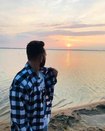  ,   Mykola, 25 ,   ,   , c 