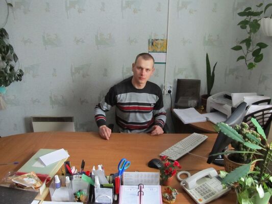  ,   Pavel, 40 ,   