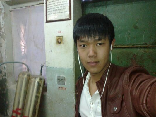  ,   Maksat, 33 ,   
