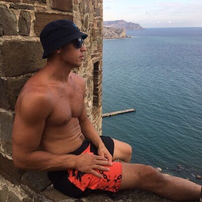  ,   Vitalik, 37 ,   ,   , c , 