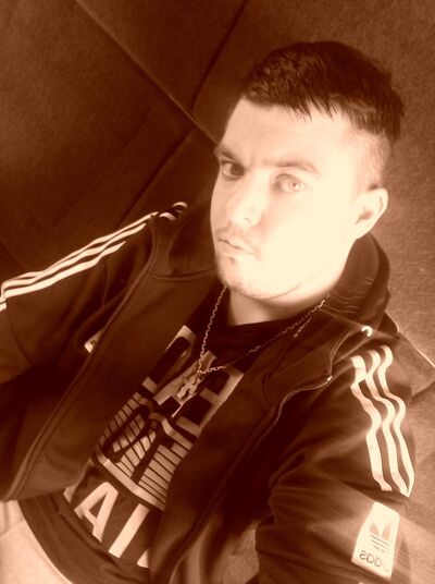  ,   Artem, 39 ,   ,   , c 