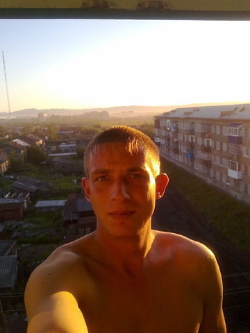  -,   Vladimir, 31 ,   