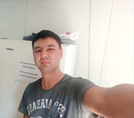  ,   Medet, 35 ,   