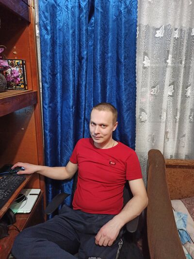  ,   Alexander, 37 ,   ,   