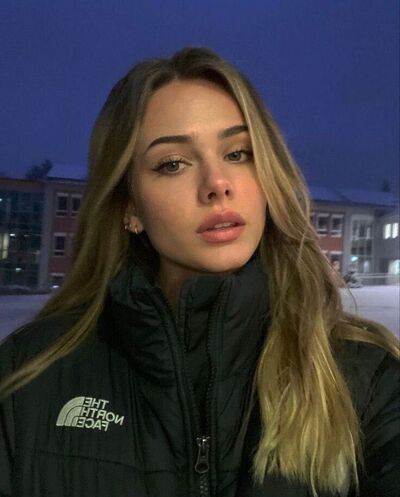  ,   Lilia, 18 ,   ,   