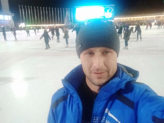  ,   Ruslan, 40 ,   ,   , c 