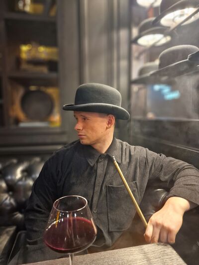  ,   Slava, 28 ,   ,   