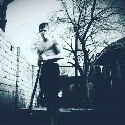  ,   VLADIK, 23 ,   ,   , c , 