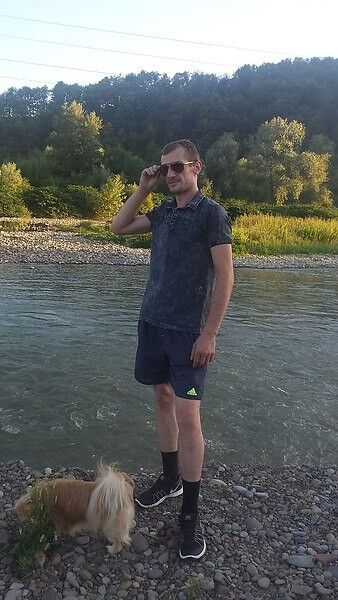  ,   Aleh, 40 ,   ,   , c , 