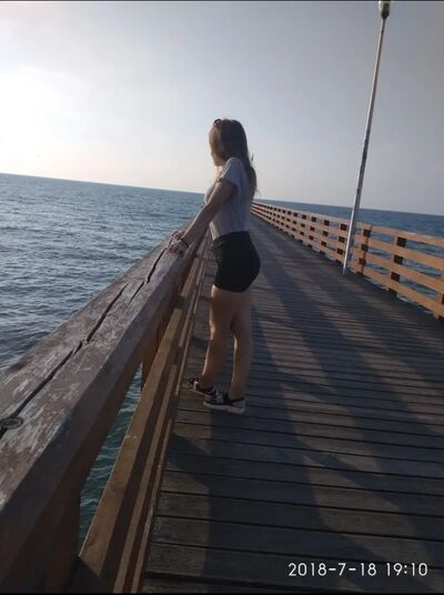  ,   MiLana, 42 ,  