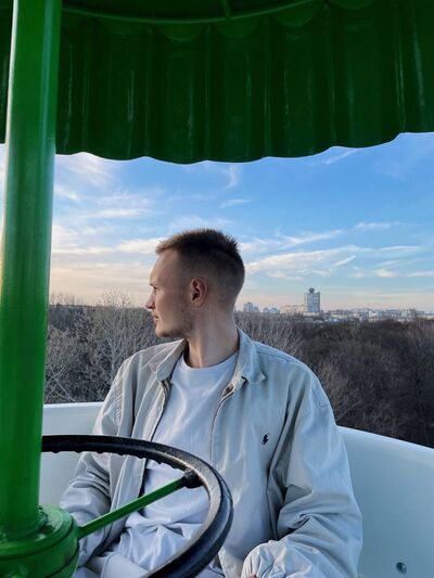  Tuzla,   Nick, 25 ,   ,   
