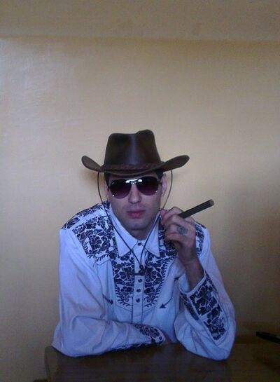  ,   ANDRANIK, 45 ,   