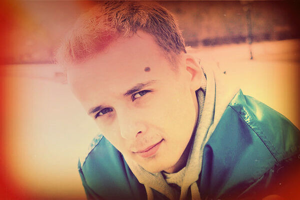 ,   Emil, 29 ,   
