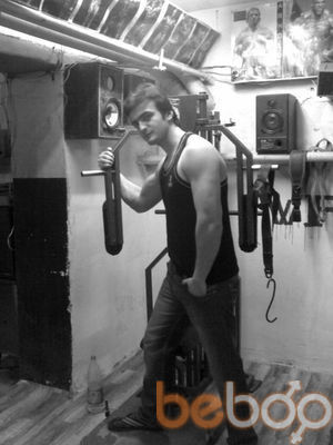  ,   Jiqalo, 37 ,     , c 