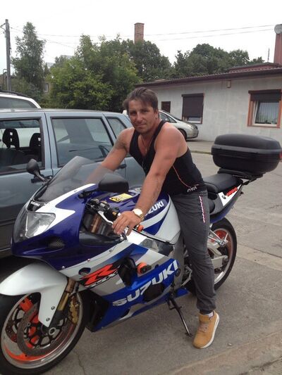  Grojec,   , 44 ,   c 