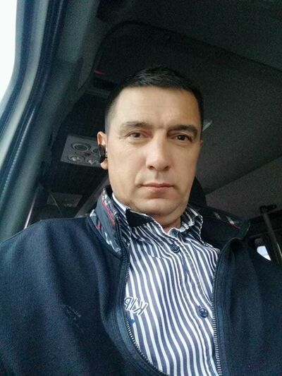  ,   Albert, 100 ,   ,   , c 