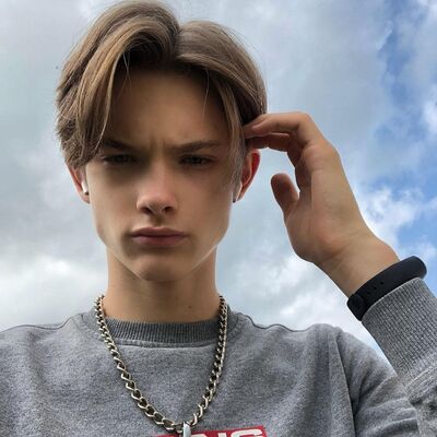  -,   , 19 ,   ,   