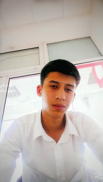  ,   Akbar, 28 ,   