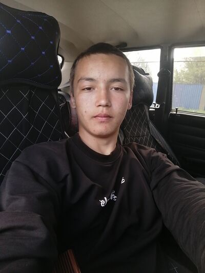  ,   Ruslan, 18 ,   ,   