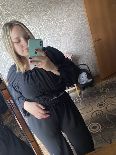  ,   Lena, 23 ,     , 