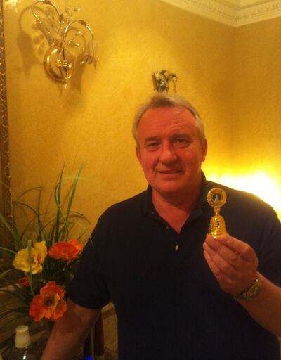  ,   Scottknor, 62 ,   