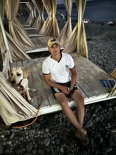  ,   Andrey, 25 ,   ,   