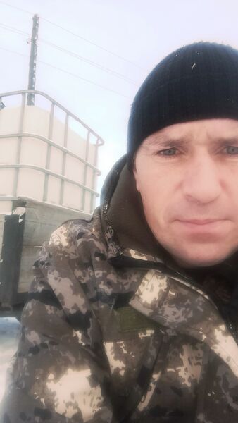  ,   Sergei, 40 ,   ,   , c 