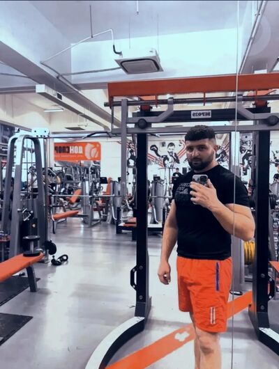  ,   Artur, 30 ,   ,   