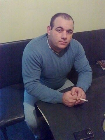  ,   Axas, 37 ,   ,   