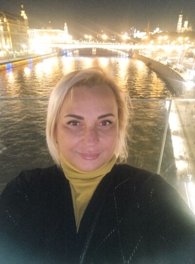  ,   Mila, 48 ,   ,   