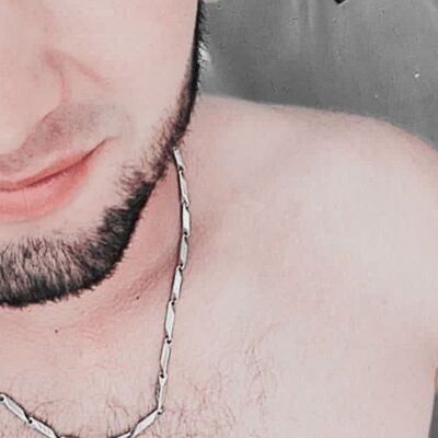  ,   Axror, 25 ,     , c 