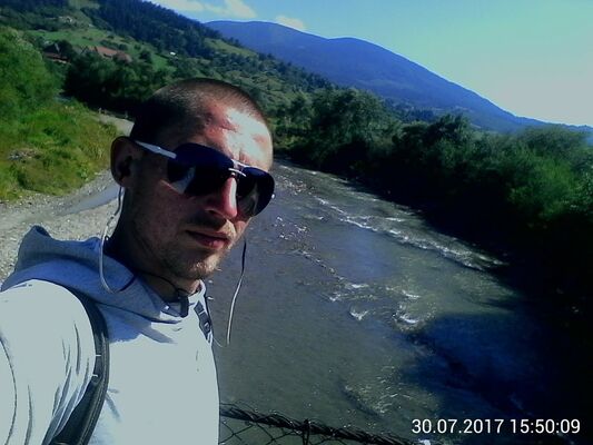  ,   Igor, 35 ,   ,   , c , 