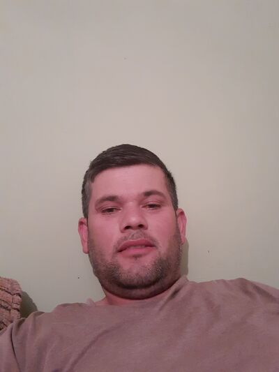  ,   Aleks, 33 ,   ,   