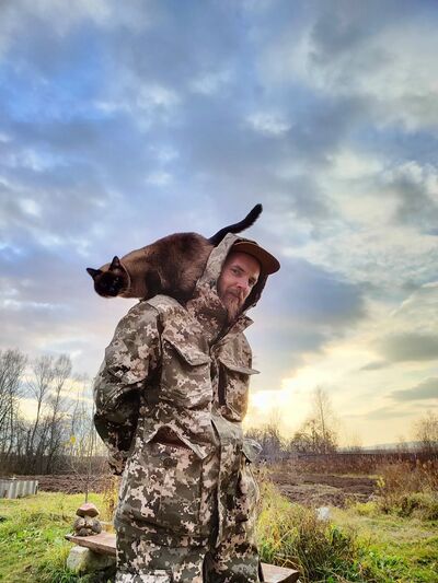  ,   Ilya, 33 ,   ,   