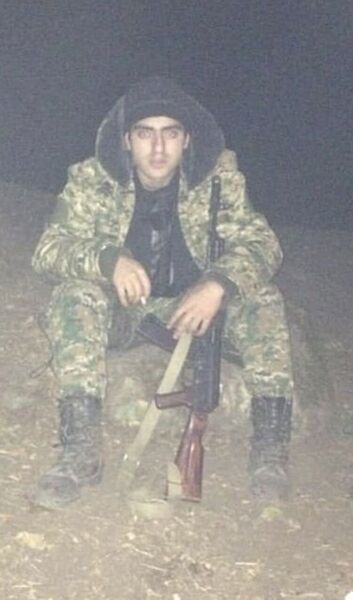  ,   Rafo, 22 ,   ,   