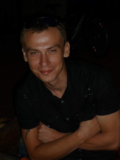  ,   Pavel, 44 ,   ,   , c , 