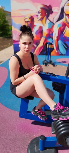  --,   Anna, 41 ,   