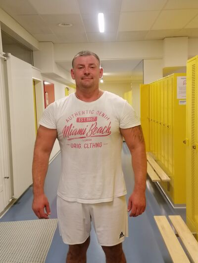  ,   Arnold, 38 ,   ,   