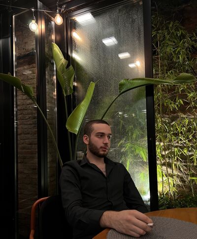  ,   Misha, 24 ,   ,   