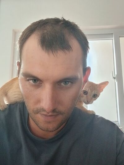 Kumi,   Vlad, 31 ,   ,   , c , 