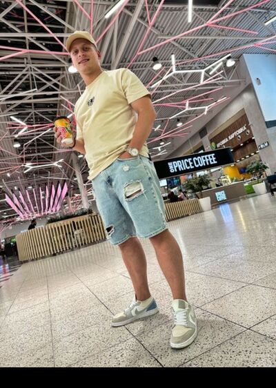  ,   Kirill, 27 ,   ,   