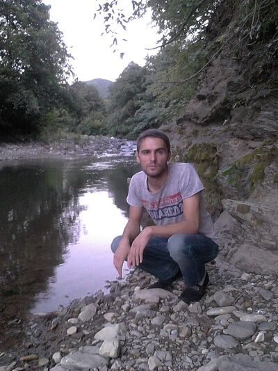  ,   Gocha, 36 ,   