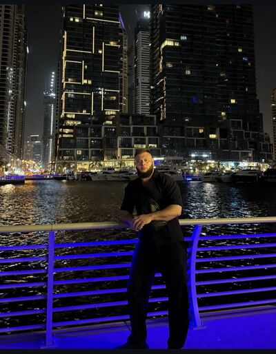  ,   Ruslan, 33 ,   ,   